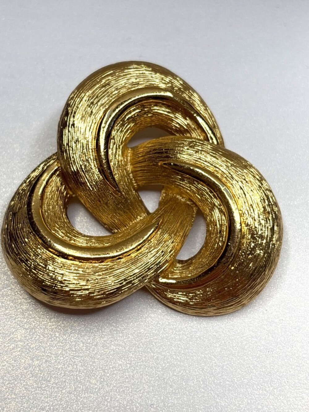 Vintage Textured Knot Brooch | Signed Monet | 1980's Chunky Style